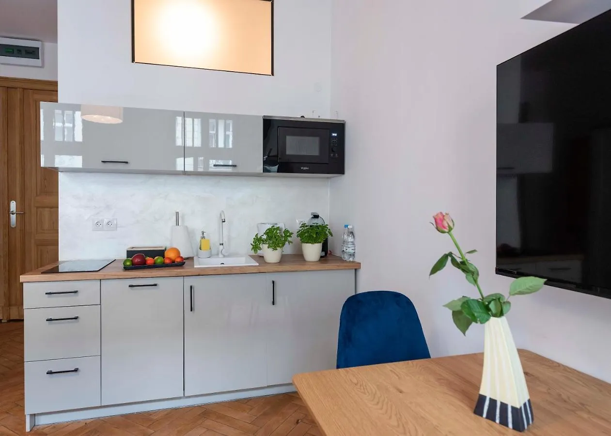 פוזנן Provenir Home Kwiatowa 5